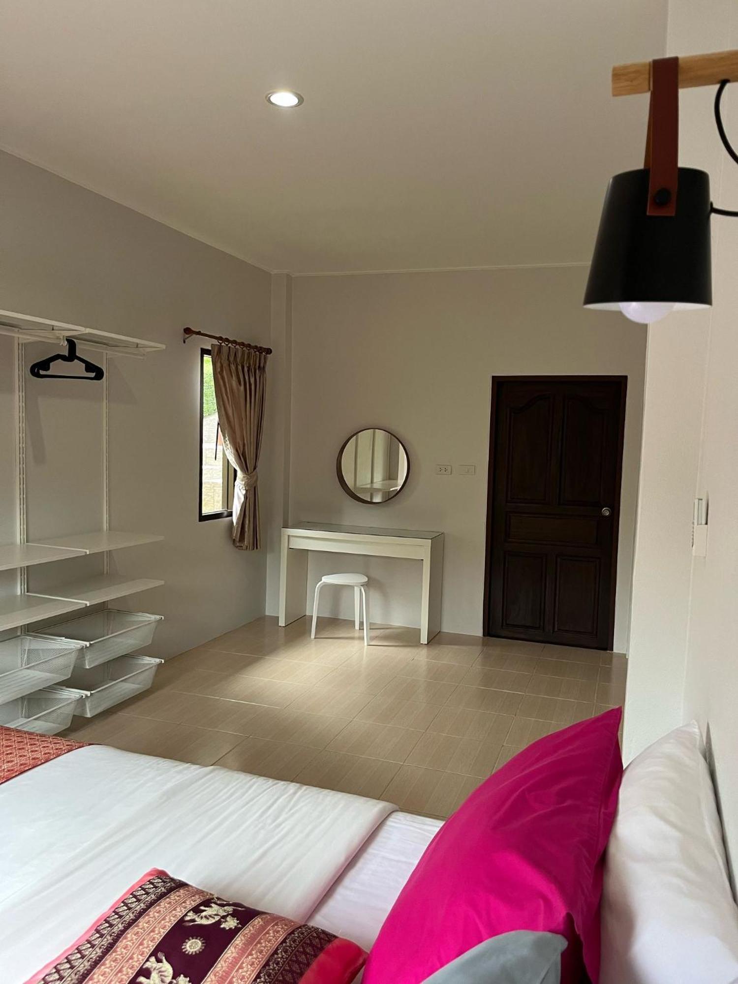Sawasdee Home Stay Resort & Pool Khao Lak Exteriör bild