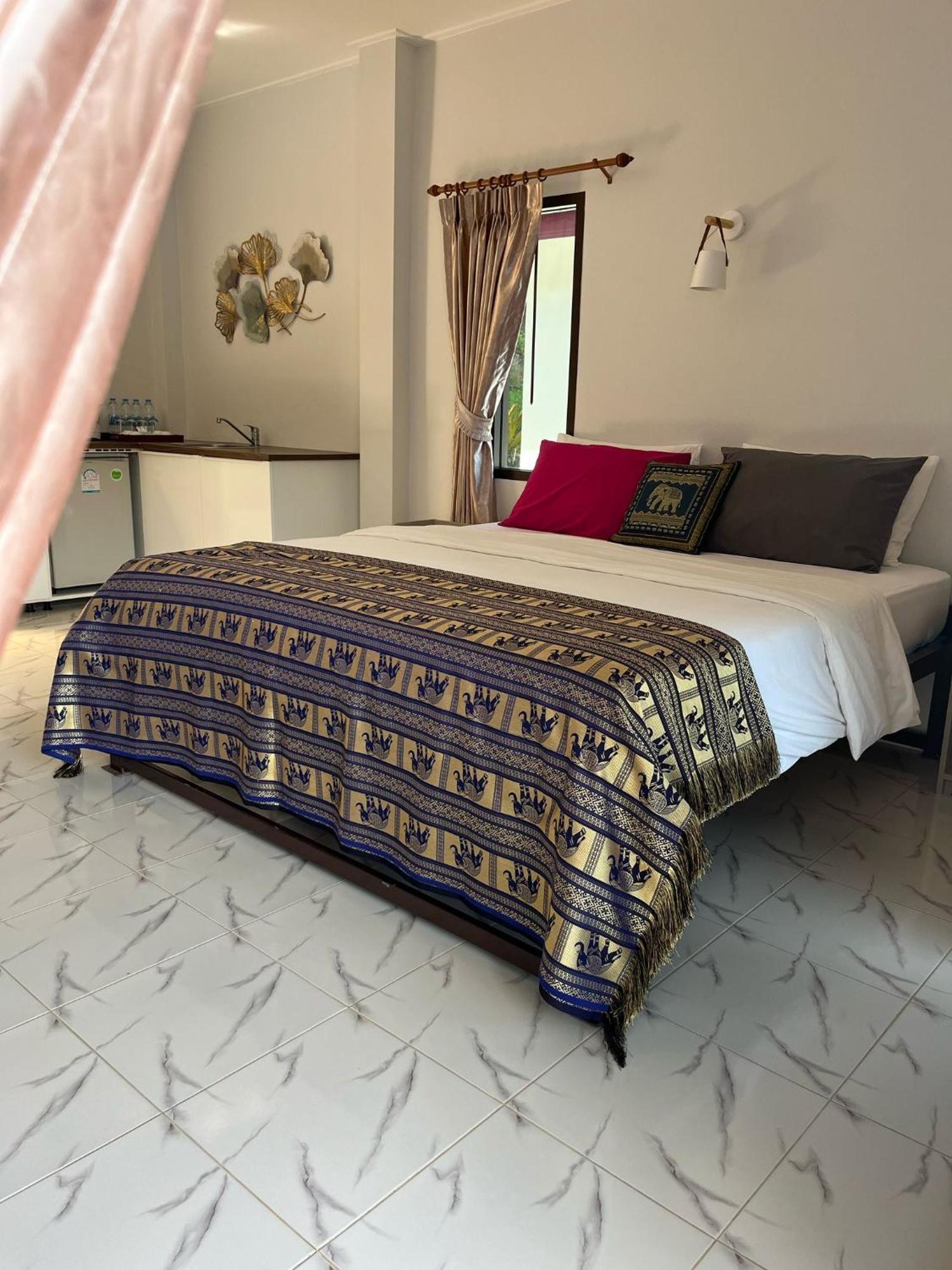 Sawasdee Home Stay Resort & Pool Khao Lak Exteriör bild